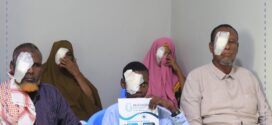 إجراء عمليات جراحية لمرضى العيون في الصومال بتمويل من منظمة سلسبيل